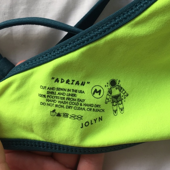 Cutest JOLYN top!! - Picture 3 of 5